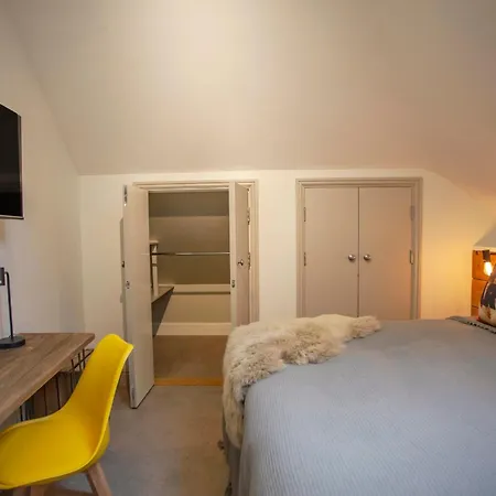Apartment Higgihaus Cabot Mews #32 Fantastic Central Location *